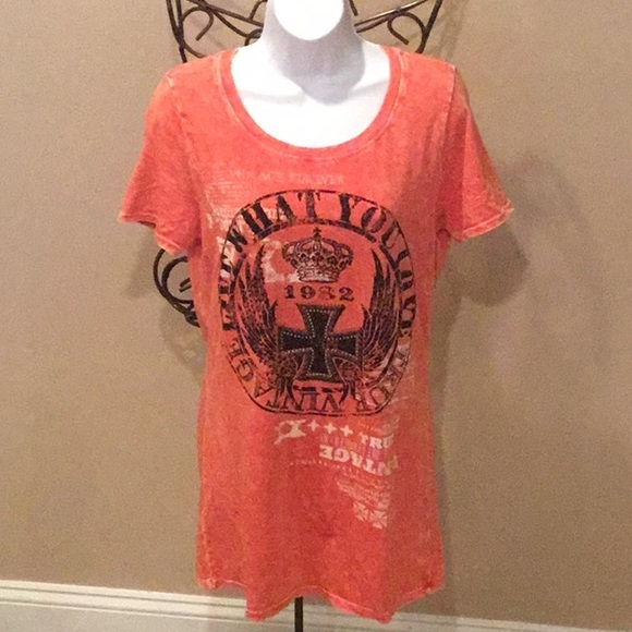 DAYTRIP 🔸 GRAPHIC TEE - Picture 2 of 8